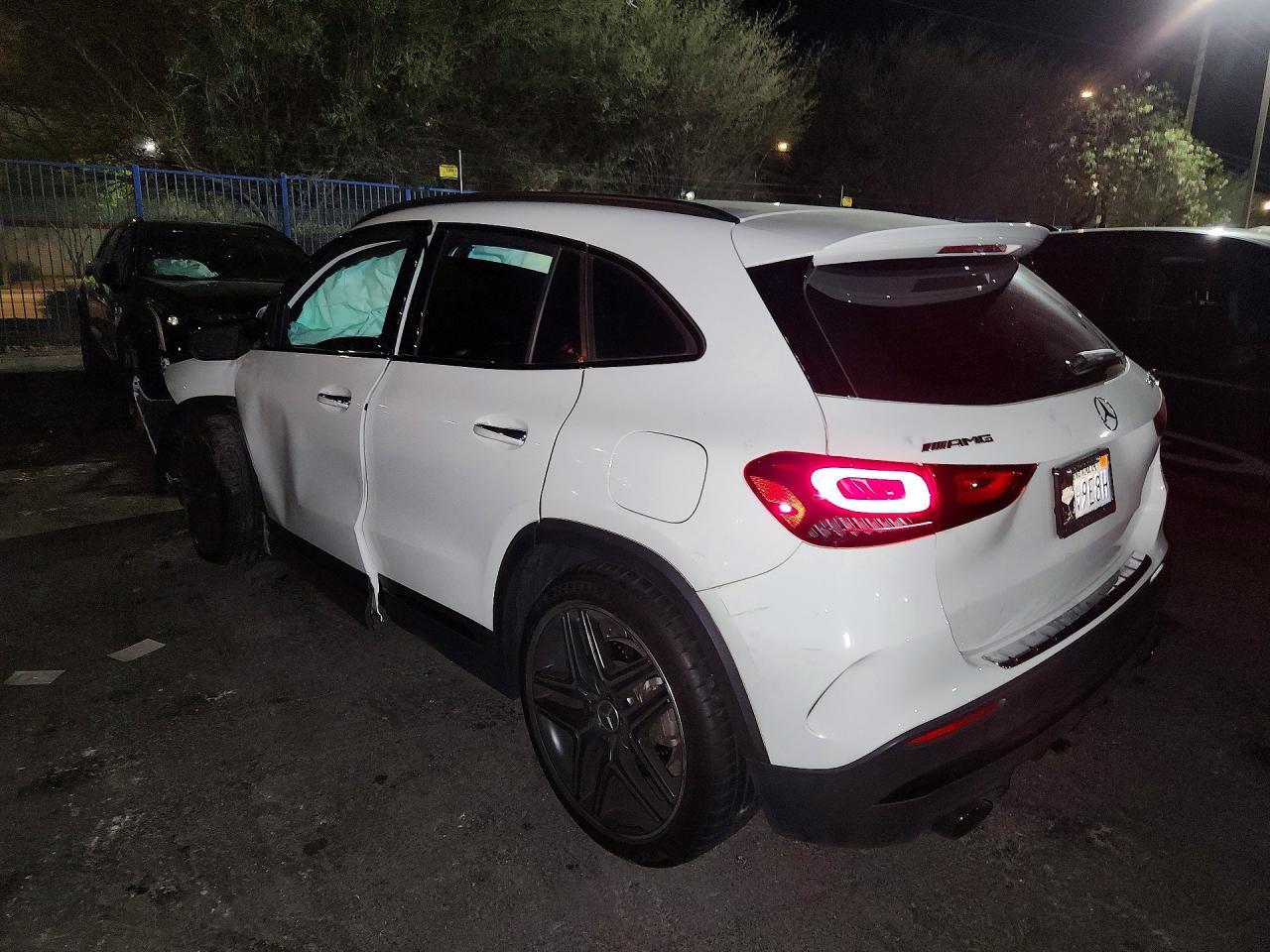 2022 Mercedes-Benz Gla 35 Amg - zdjęcie 2