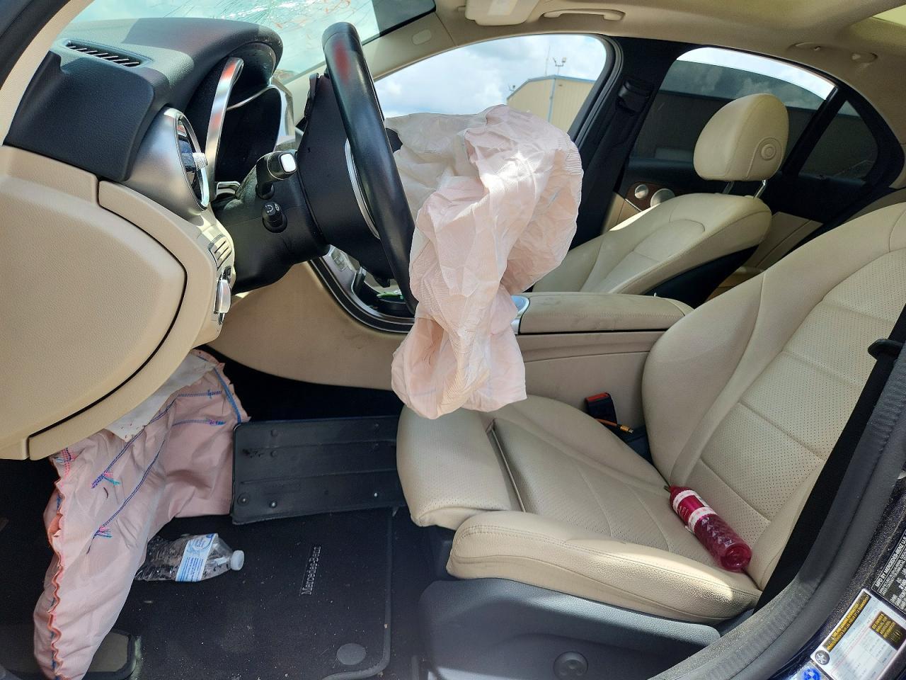 2019 Mercedes-Benz C 300 4Matic - zdjęcie 7