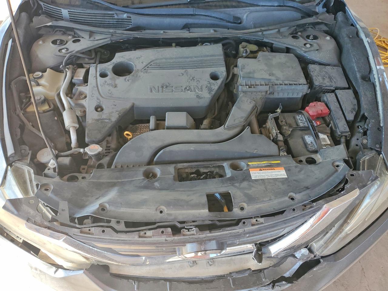 2017 Nissan Altima 2.5 Sr - zdjęcie 11