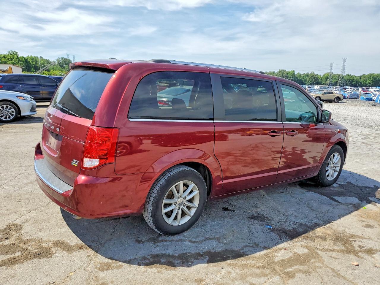 2019 Dodge Grand Caravan Sxt - zdjęcie 3