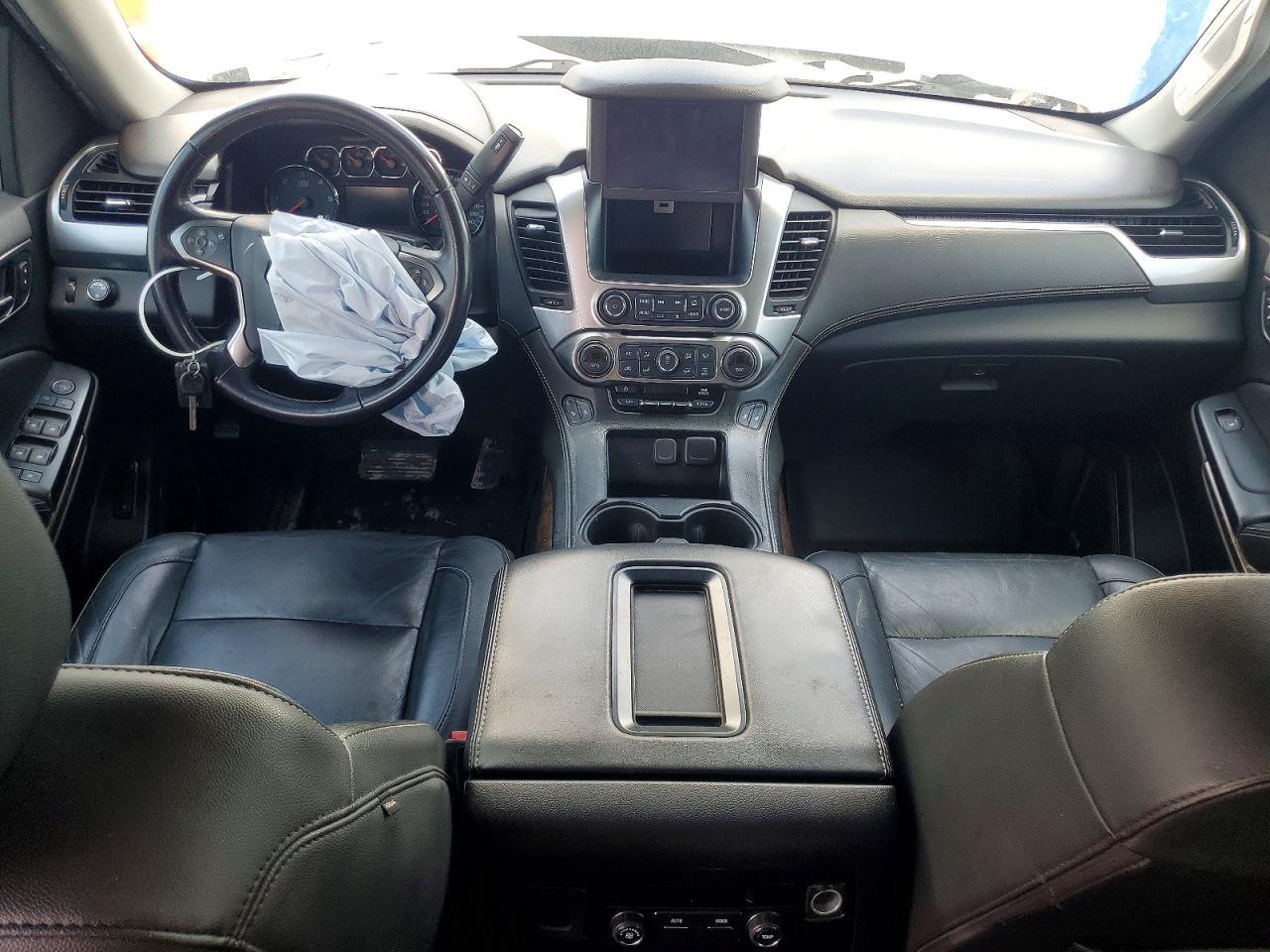 2020 Chevrolet Tahoe C1500 Lt - zdjęcie 8