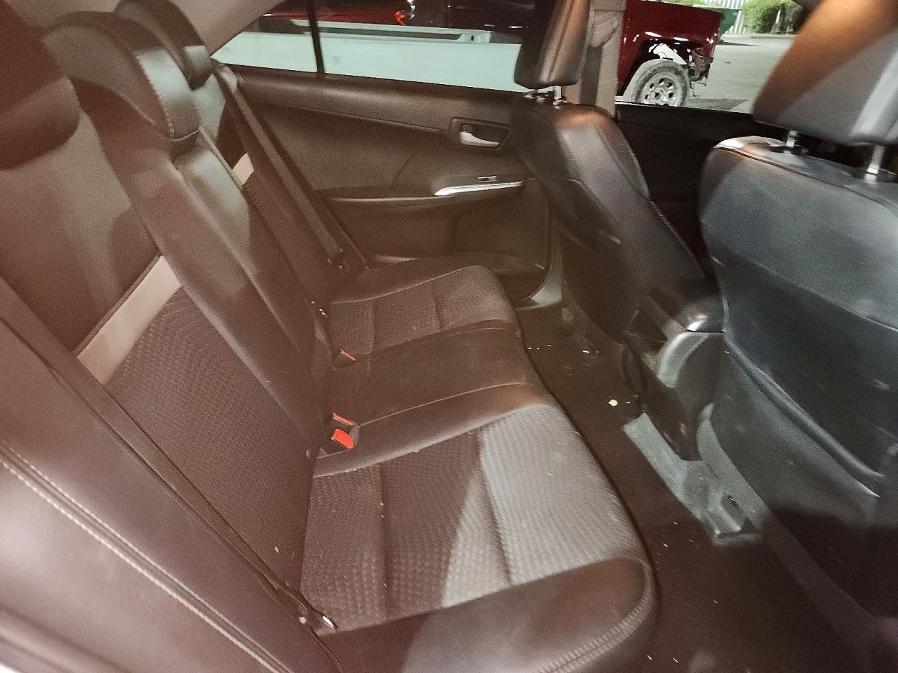 2014 Toyota Camry L - zdjęcie 11