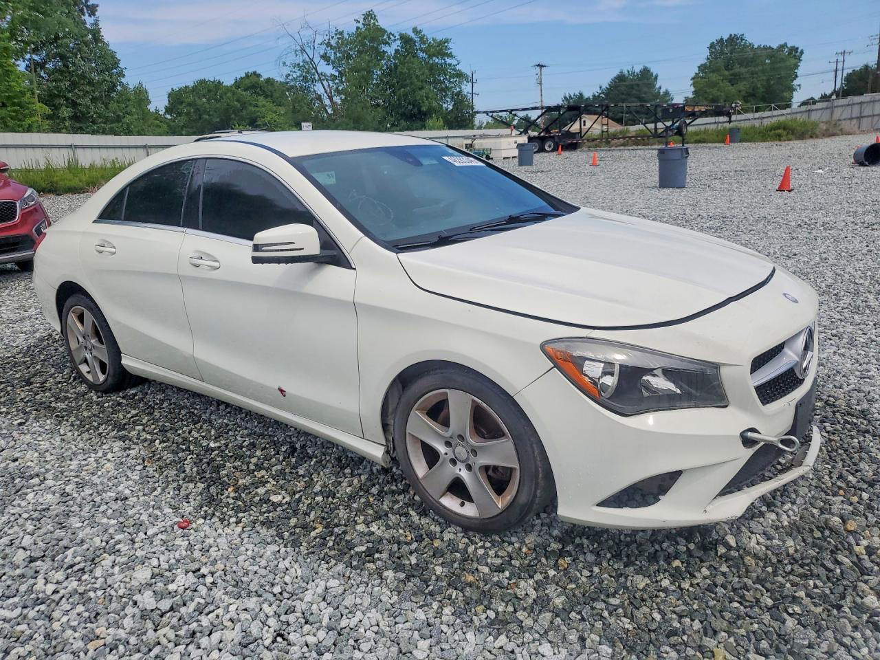 2015 Mercedes-Benz Cla 250 - zdjęcie 4