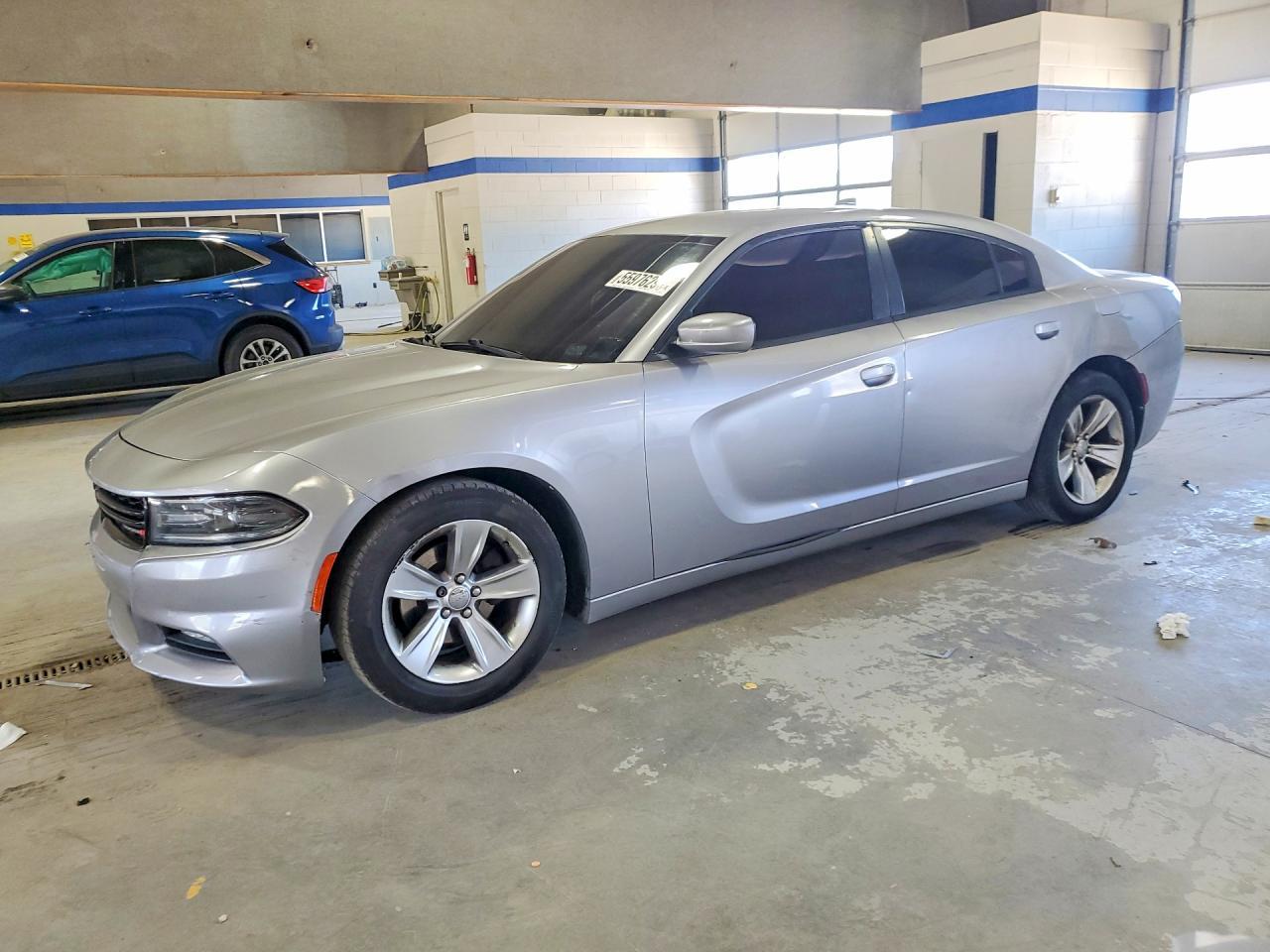 2016 Dodge Charger Sxt - zdjęcie główne