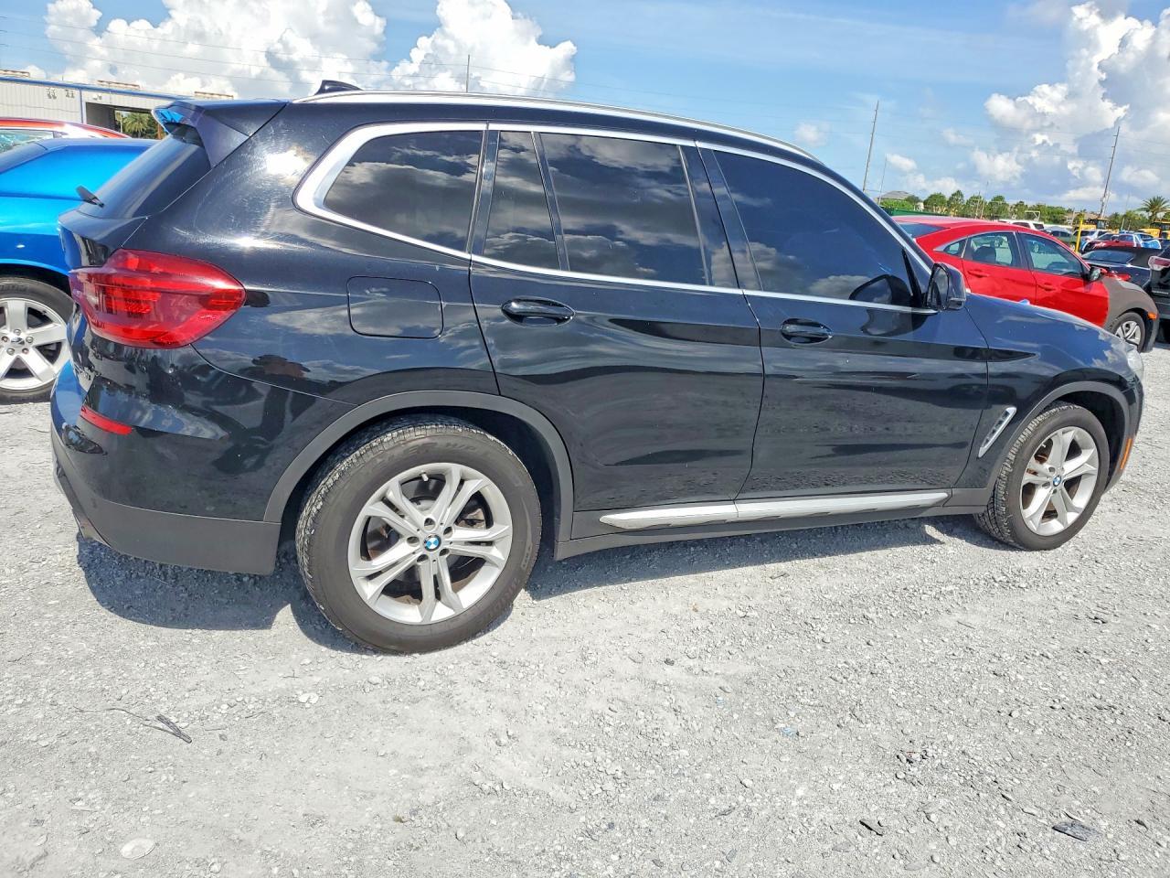 2019 BMW X3 Sdrive30I - zdjęcie 3