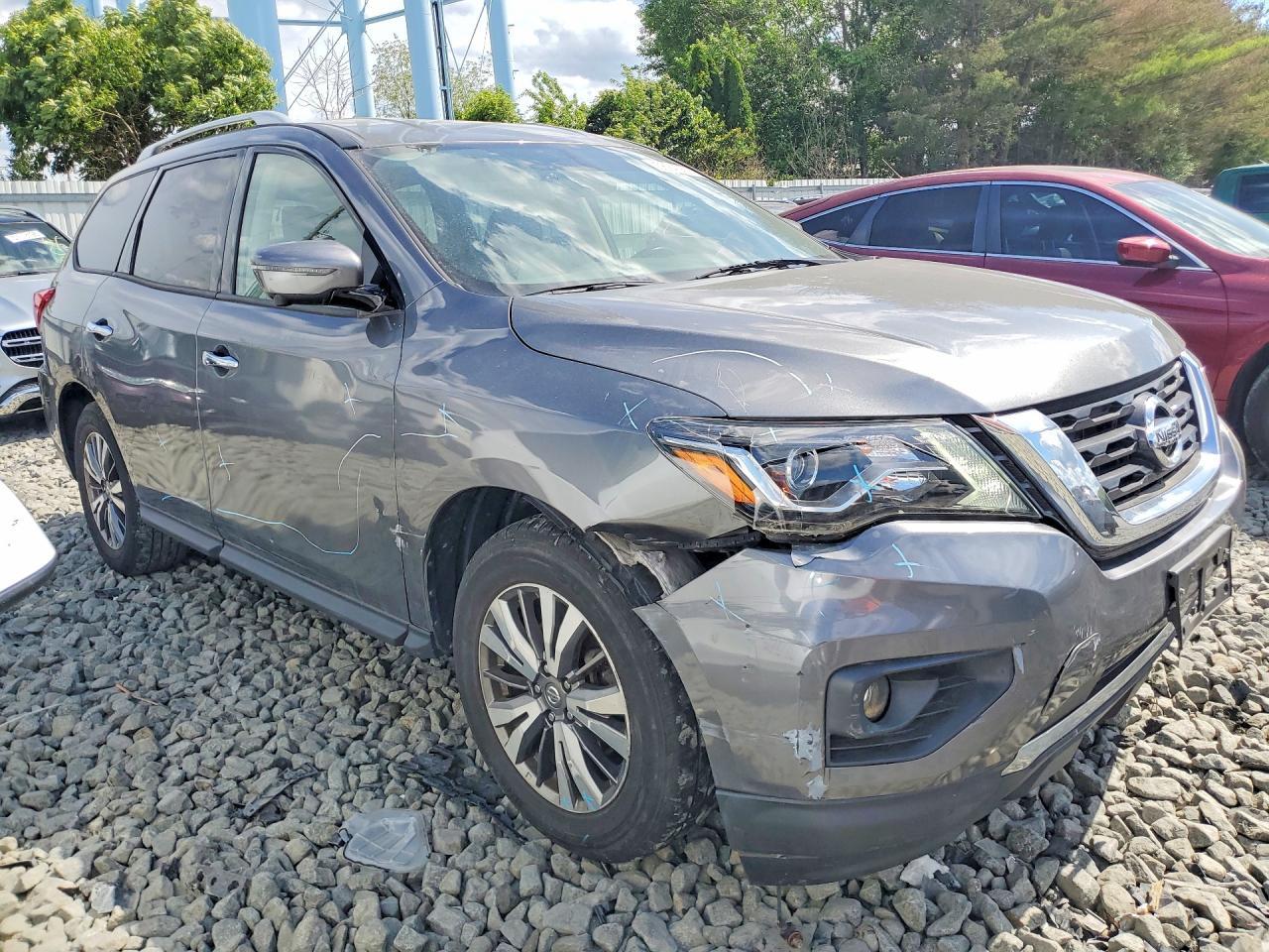 2020 Nissan Pathfinder Sl - zdjęcie 4