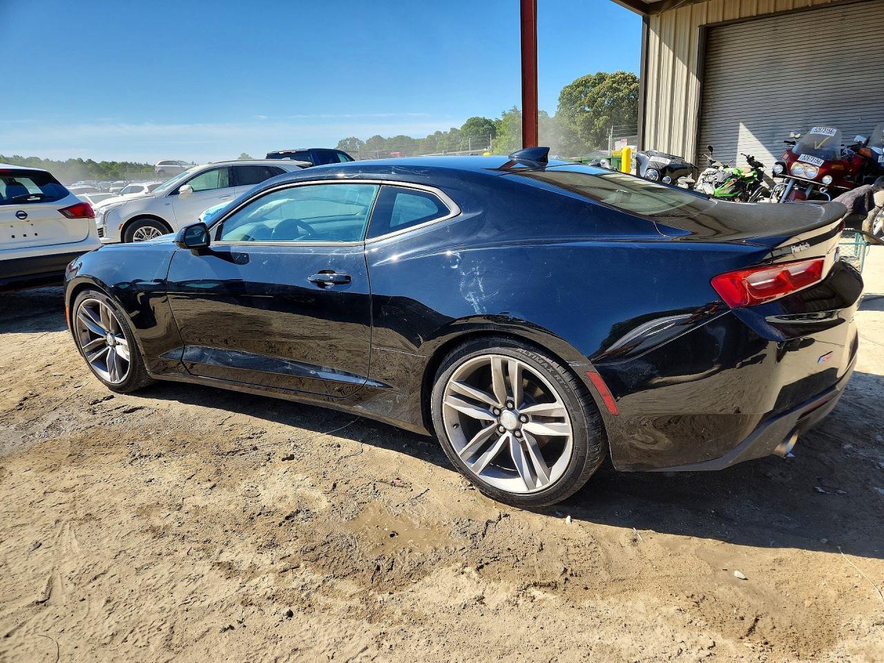 2018 Chevrolet Camaro Lt - zdjęcie 2