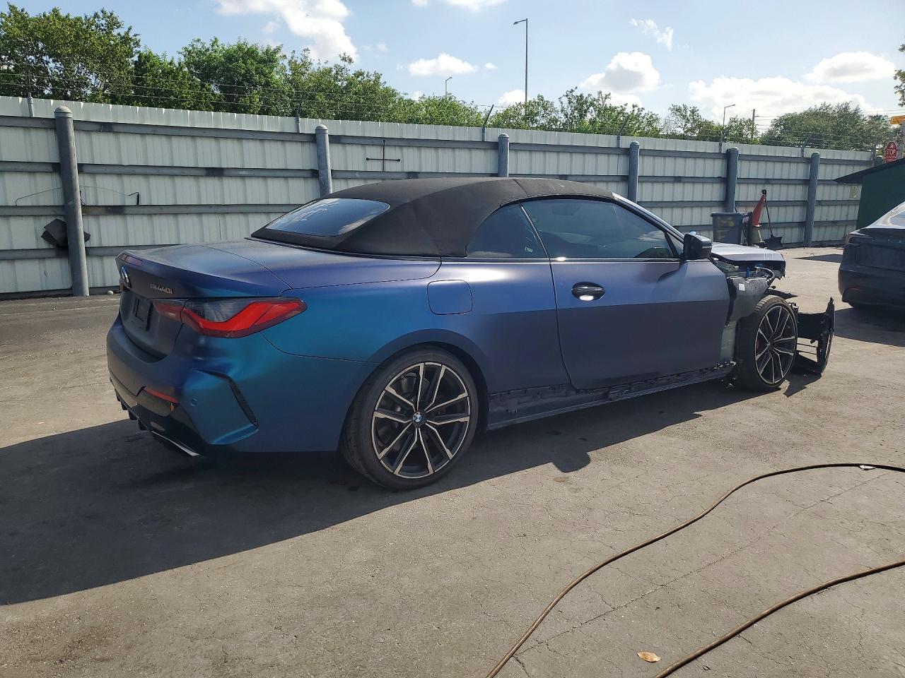 2021 BMW M440I - zdjęcie 3