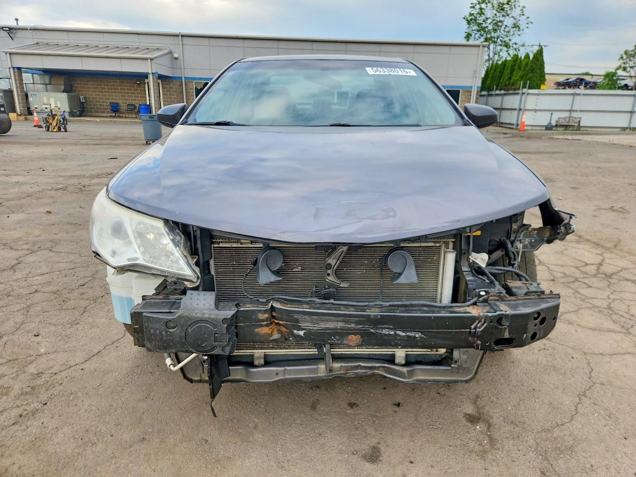 2014 Toyota Camry Le - zdjęcie 9