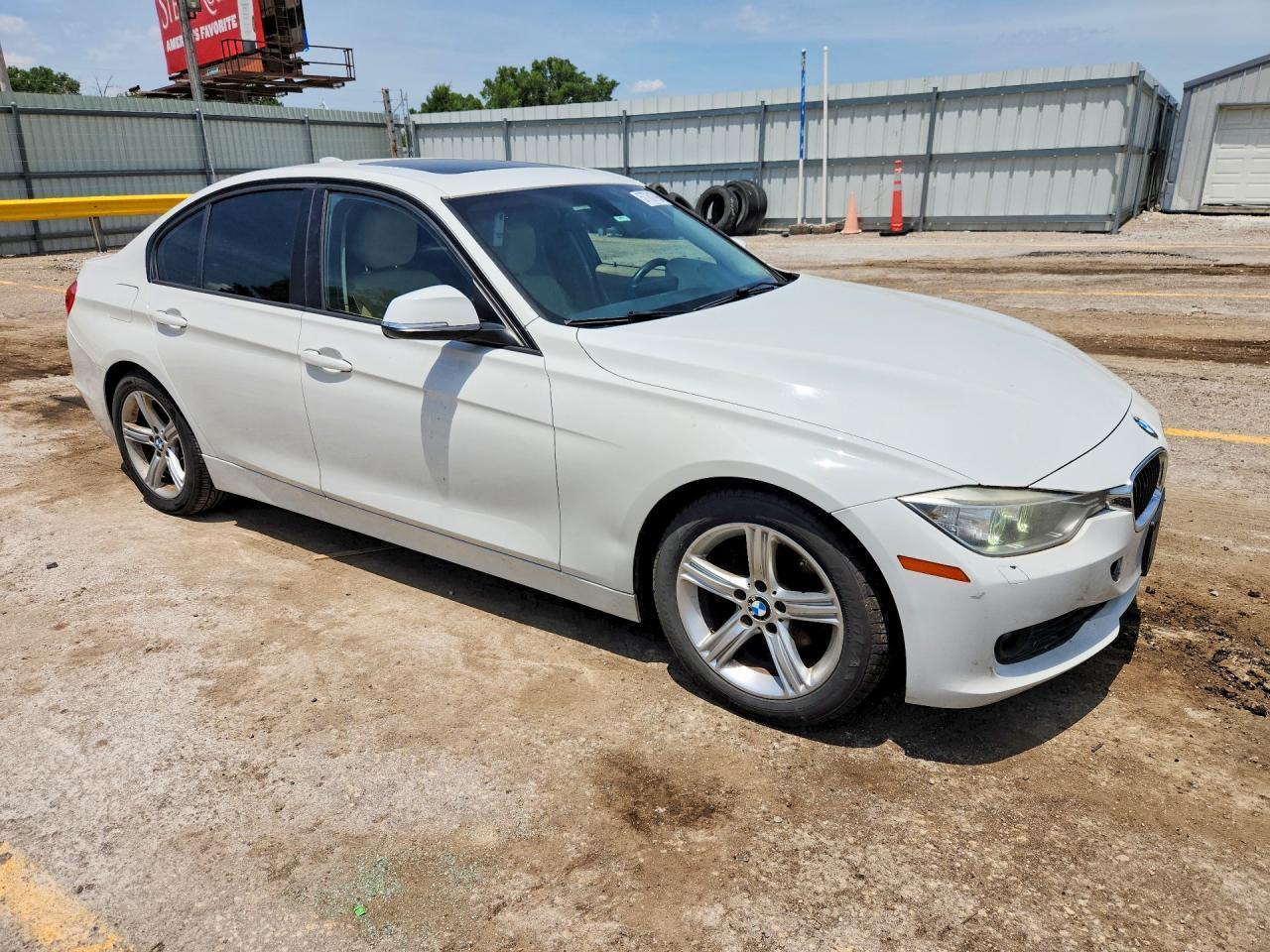 2014 BMW 328 Xi - zdjęcie 4