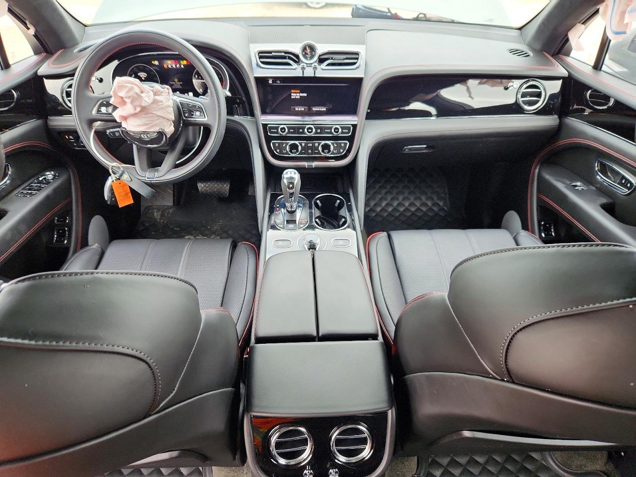 2023 Bentley Bentayga - zdjęcie 8