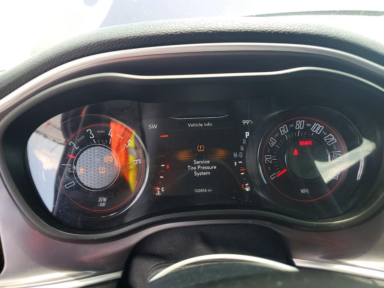 2021 Dodge Challenger Sxt - zdjęcie 9