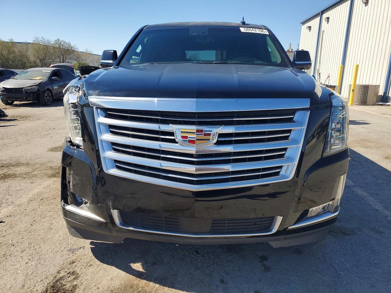 2017 Cadillac Escalade Platinum - zdjęcie 5