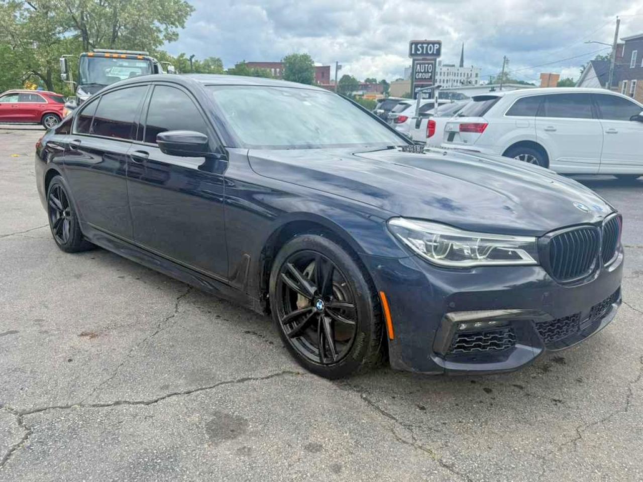 2018 BMW 750 Xi - zdjęcie 4