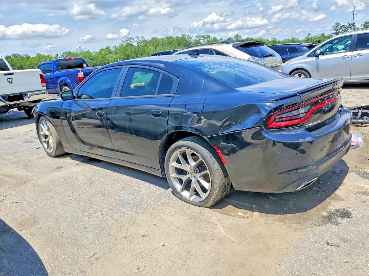 2020 Dodge Charger Sxt - zdjęcie 2