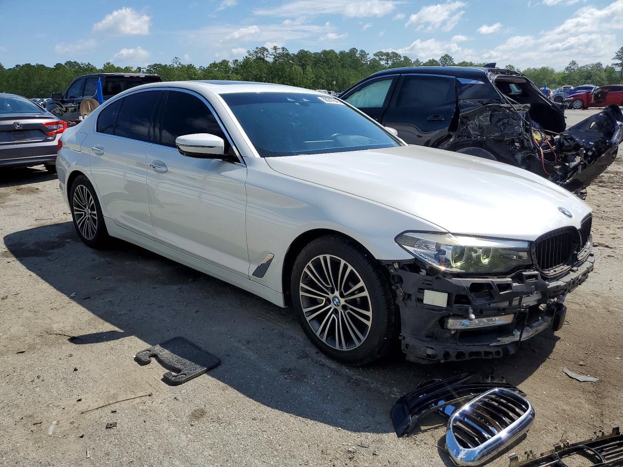 2017 BMW 530 I - zdjęcie 4