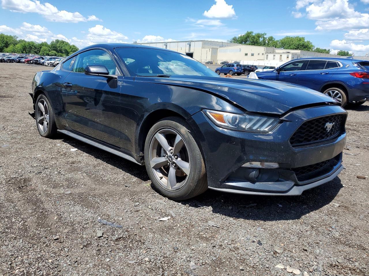 2017 Ford Mustang - zdjęcie 4