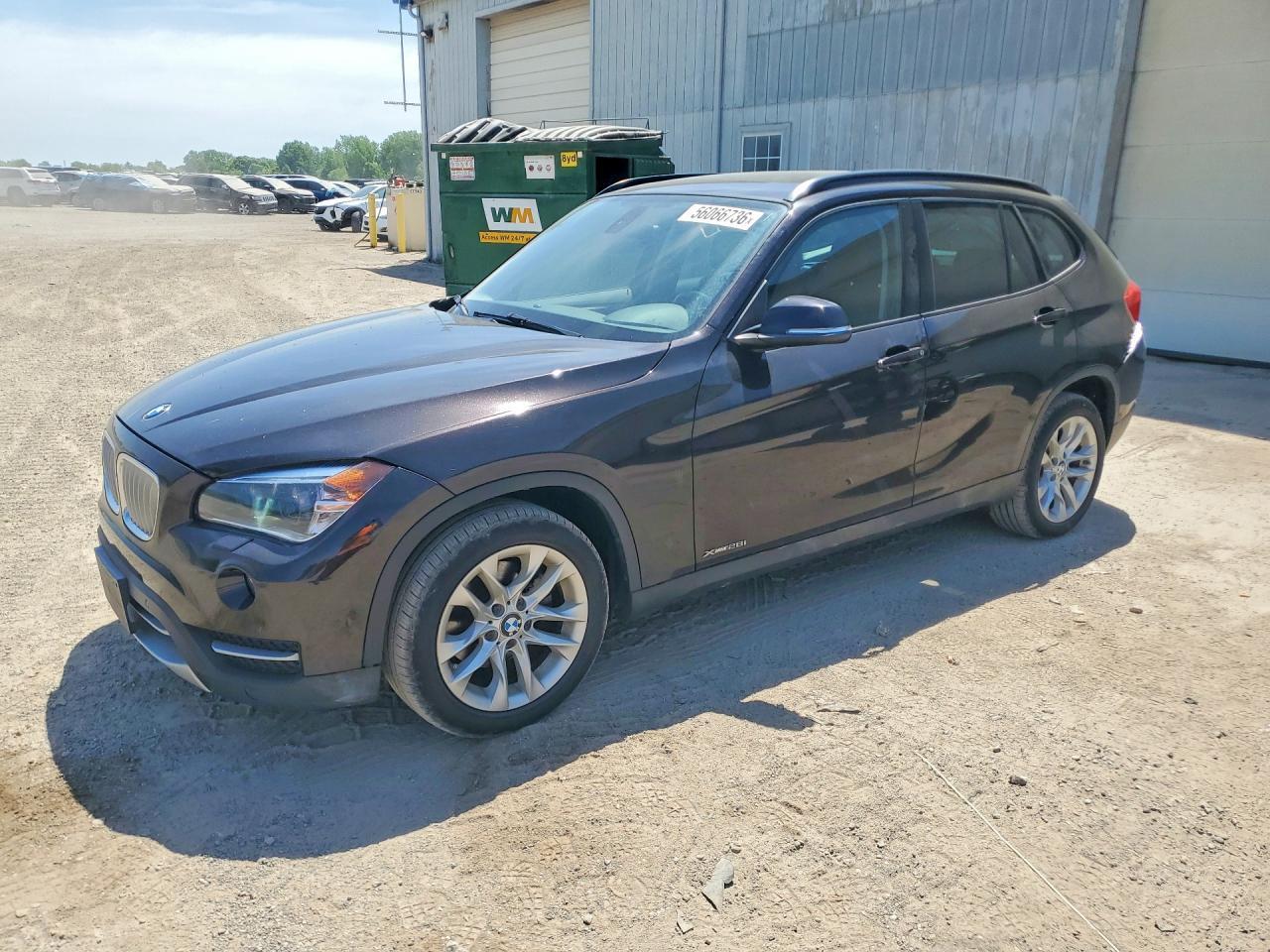 2015 BMW X1 xDrive28I - zdjęcie główne