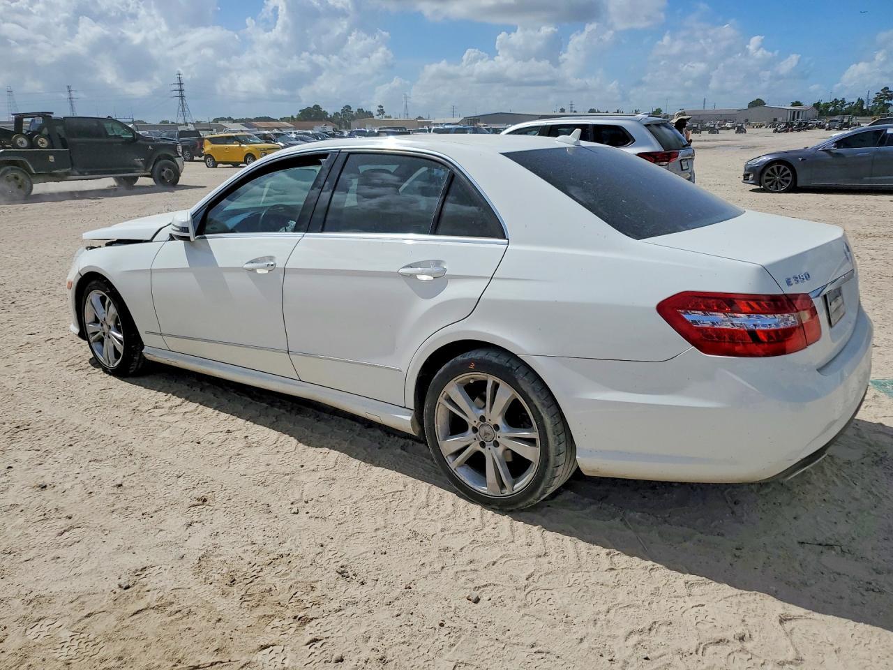 2013 Mercedes-Benz E 350 - zdjęcie 2