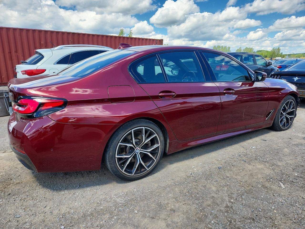 2022 BMW Seria 5 530i - zdjęcie 3