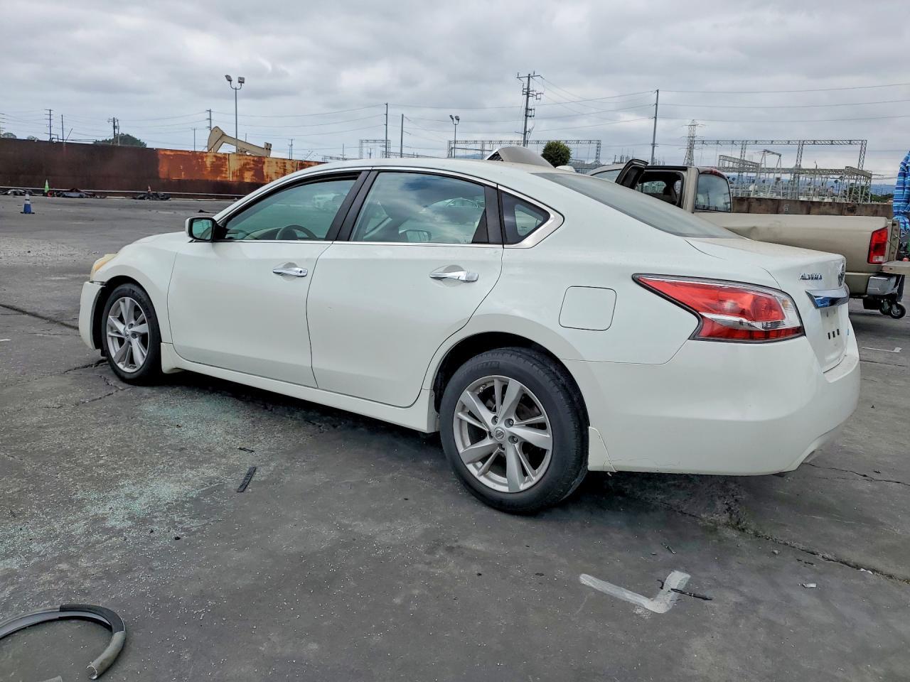 2014 Nissan Altima 2.5 Sv - zdjęcie 2