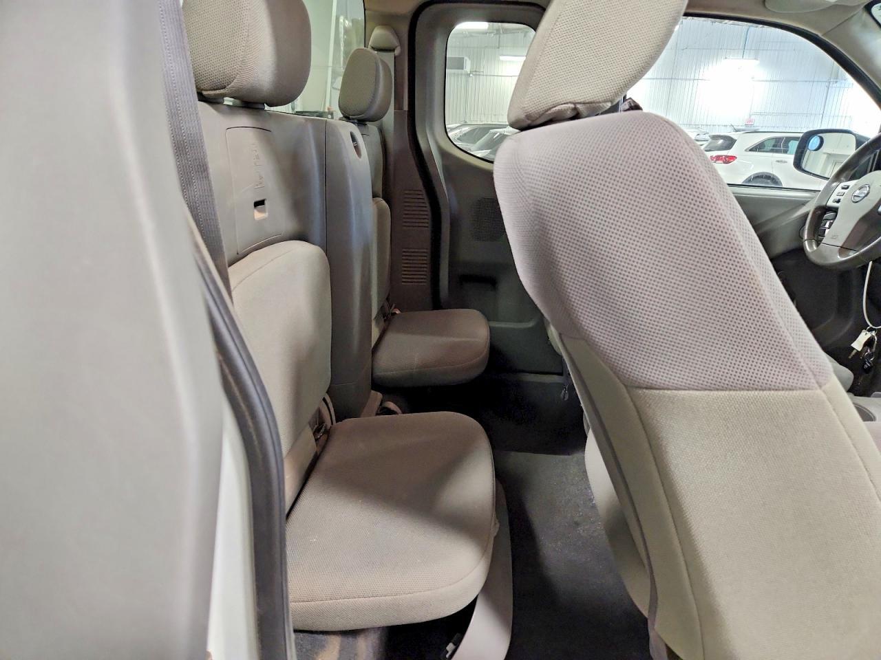 2019 Nissan Frontier S - zdjęcie 10