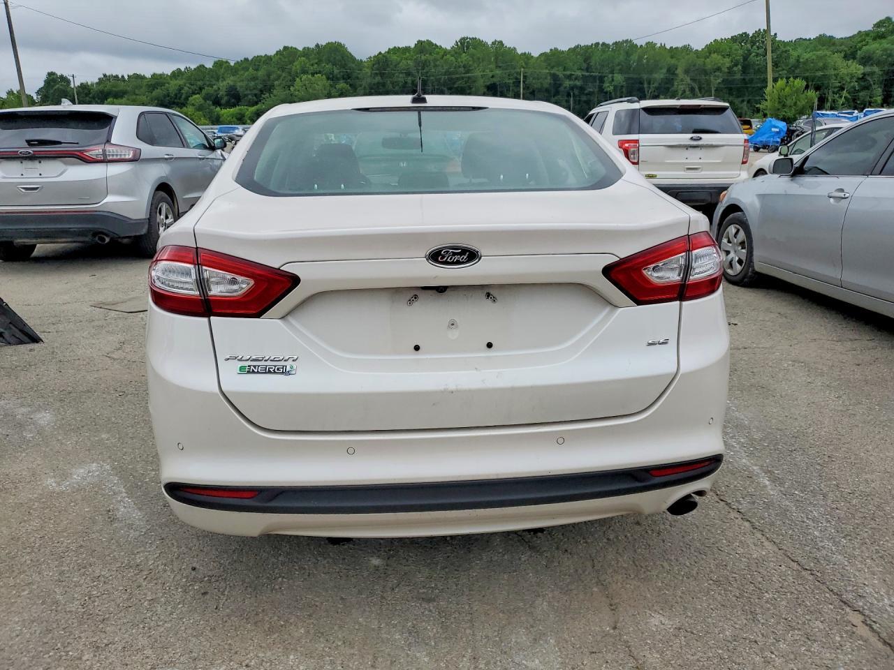 2016 Ford Fusion Se Phev - zdjęcie 6