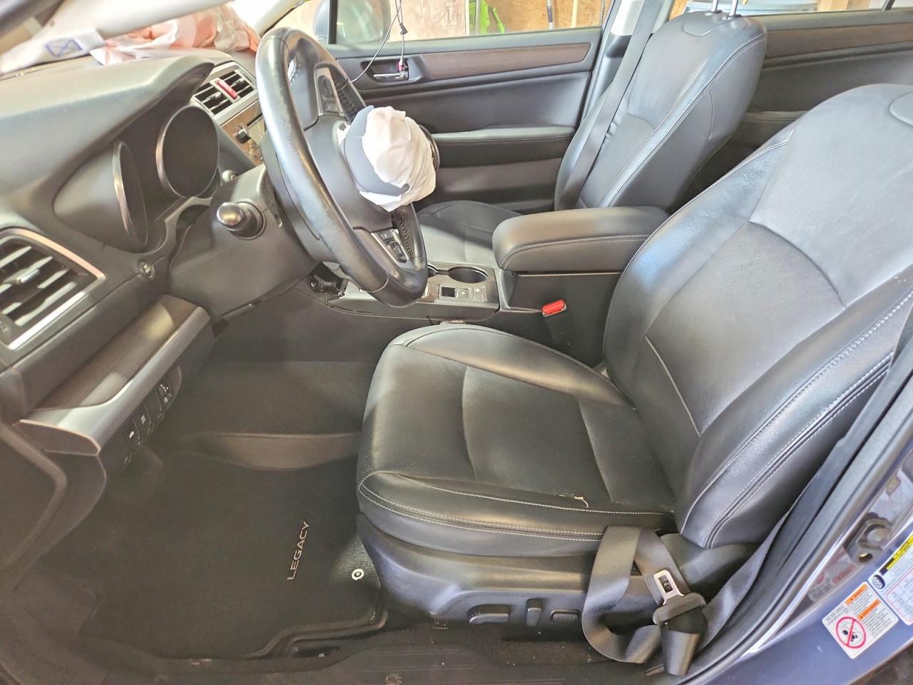 2017 Subaru Legacy 3.6R Limited - zdjęcie 7