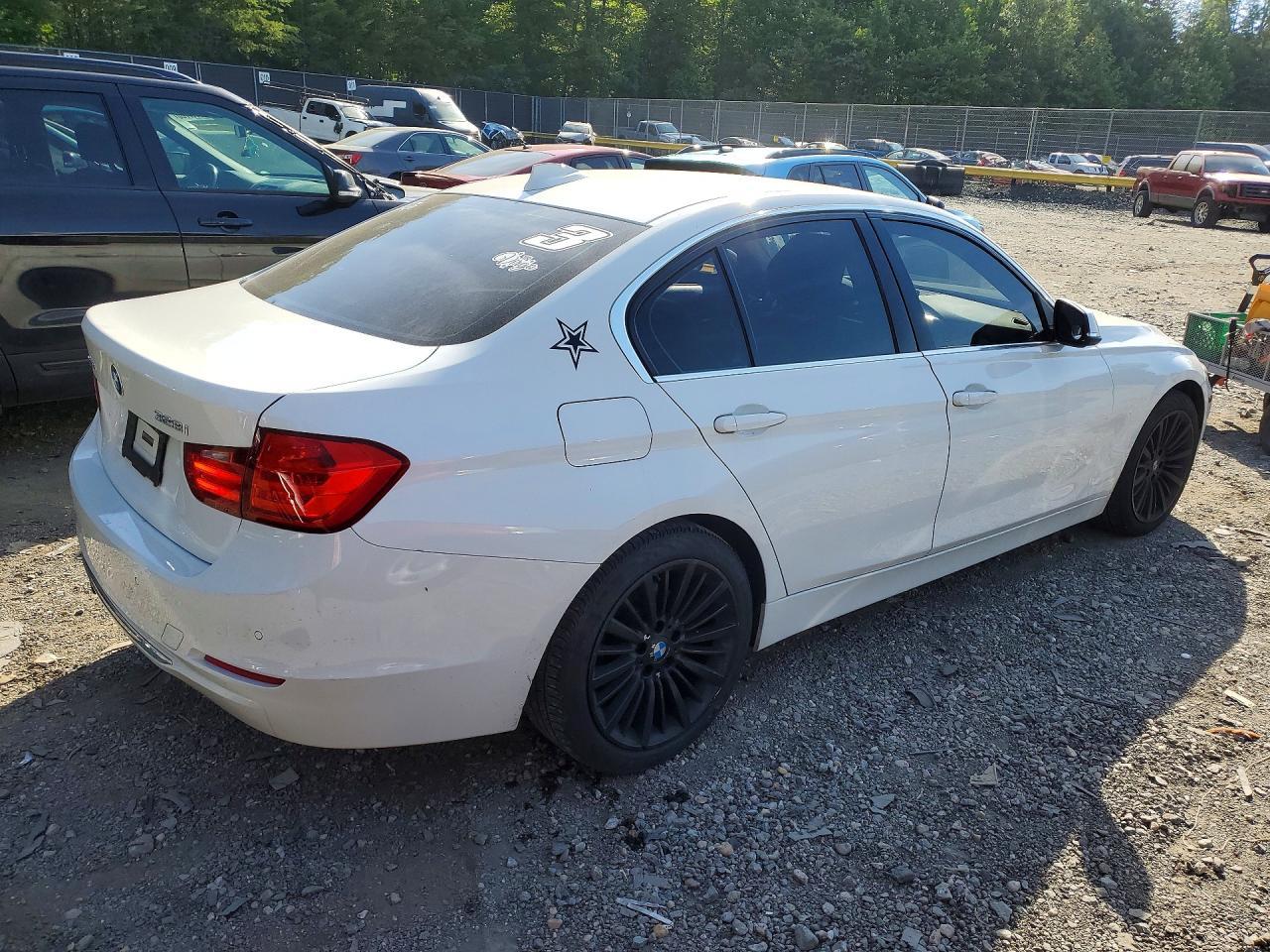 2015 BMW Seria 3 328i - zdjęcie 3