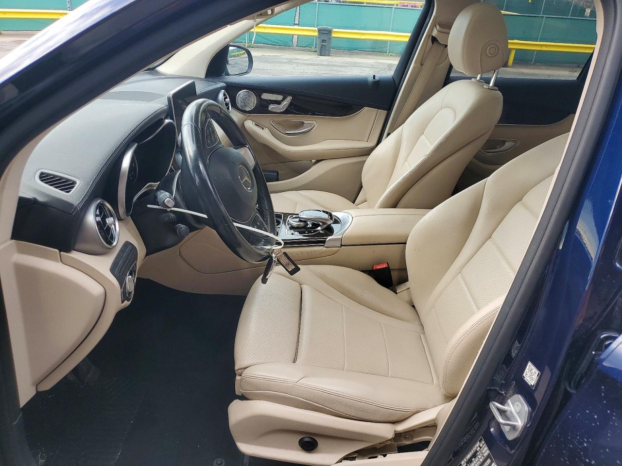 2016 Mercedes-Benz Glc 300 4Matic - zdjęcie 7