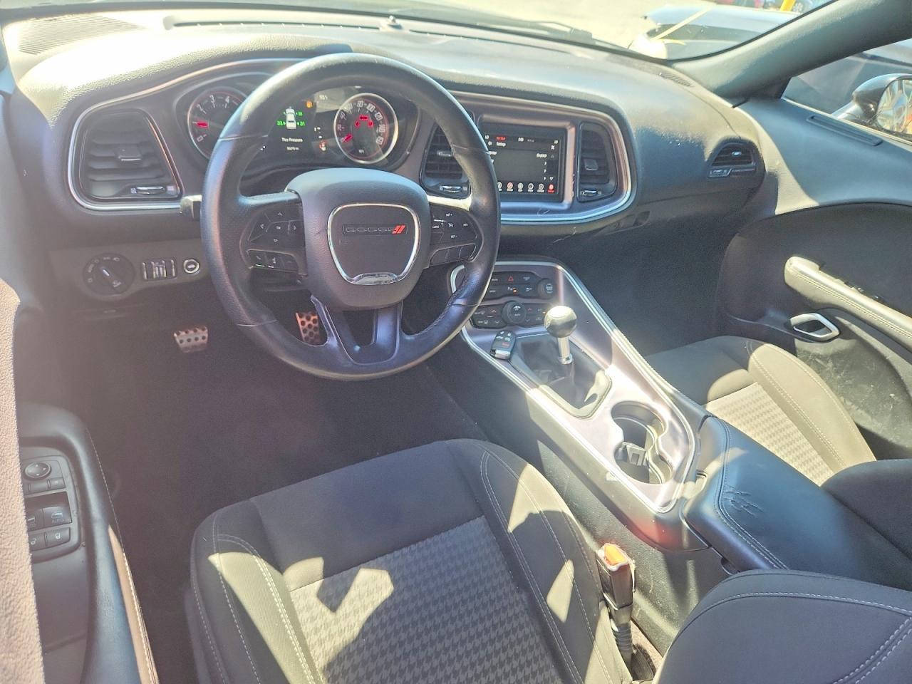 2018 Dodge Challenger R - zdjęcie 8
