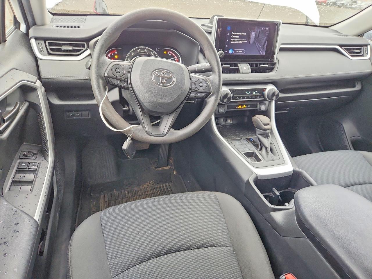 2024 Toyota Rav4 Le - zdjęcie 8
