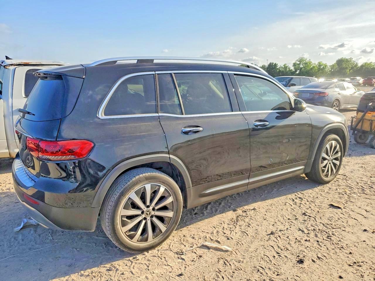 2020 Mercedes-Benz Glb 250 - zdjęcie 3