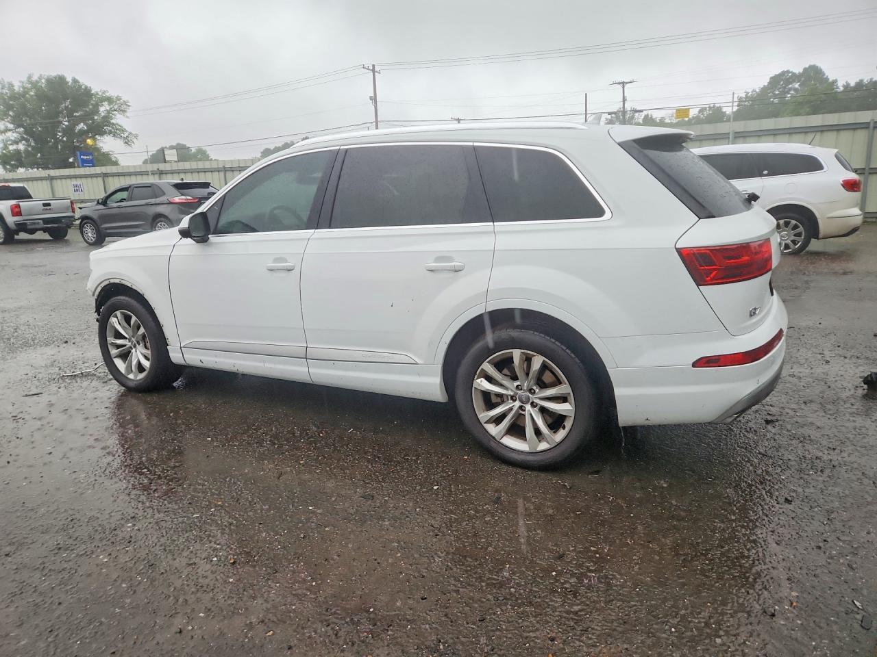 2017 Audi Q7 Premium Plus - zdjęcie 2