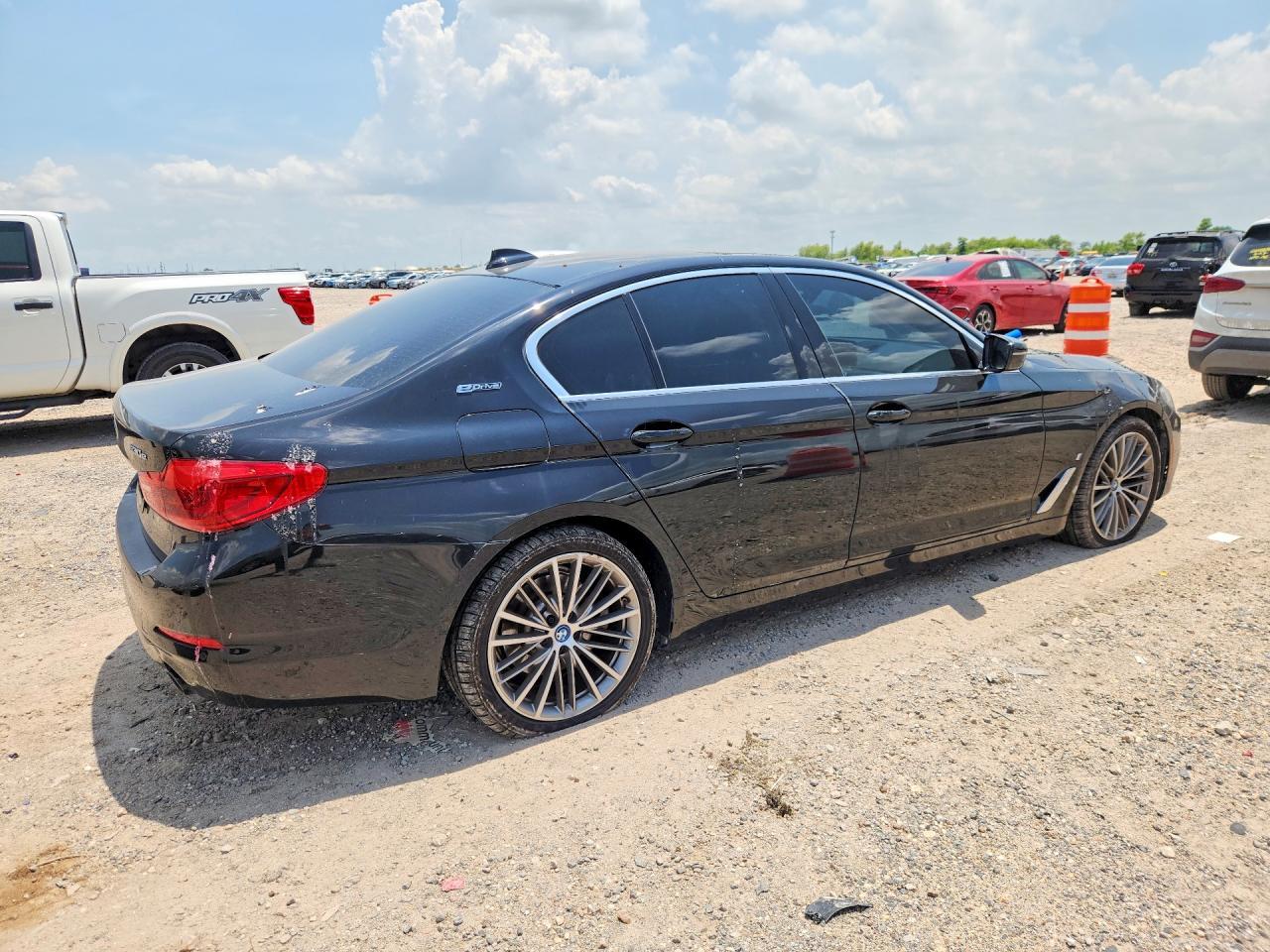 2019 BMW 530E - zdjęcie 3