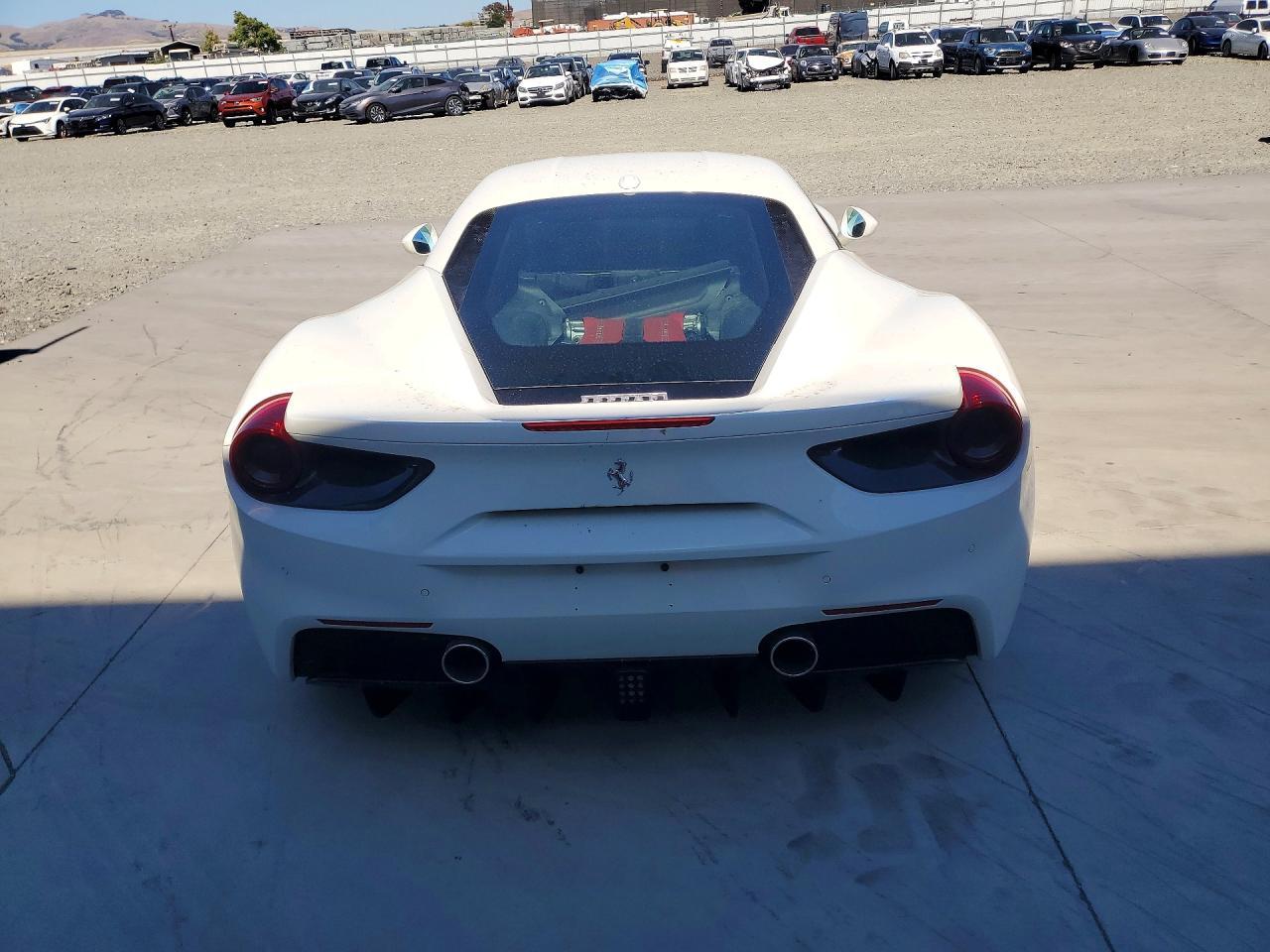 2018 Ferrari 488 Gtb - zdjęcie 6