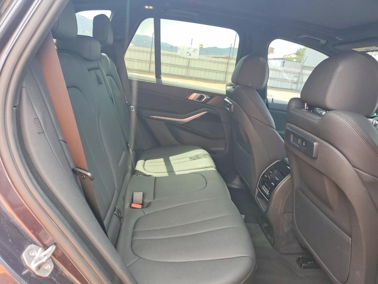 2020 BMW X5 xDrive40I - zdjęcie 10