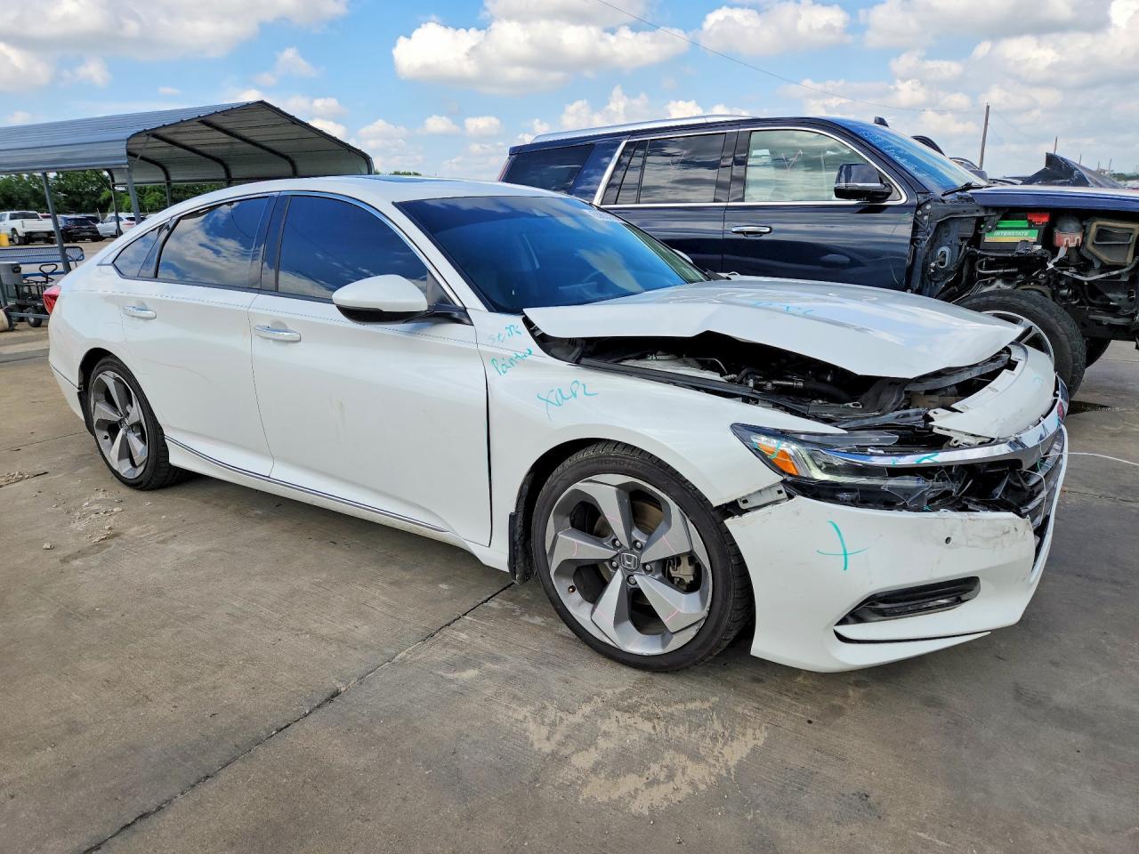 2018 Honda Accord Touring - zdjęcie 4