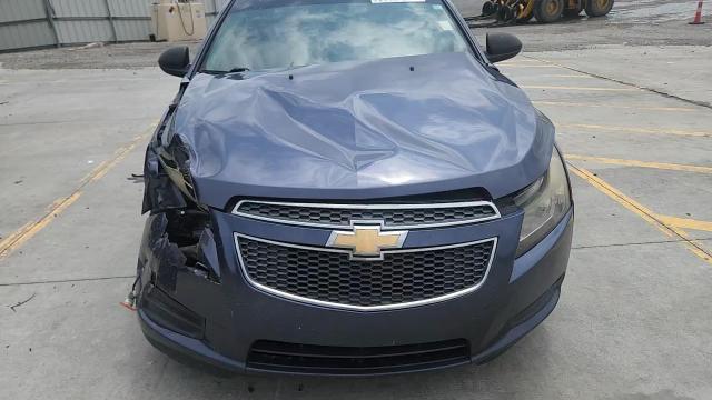 2013 Chevrolet Cruze Ls - zdjęcie 13