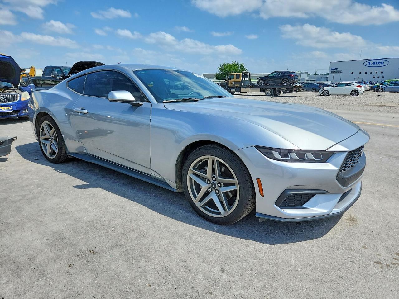 2024 Ford Mustang - zdjęcie 4