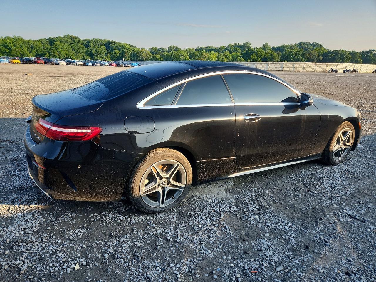 2021 Mercedes-Benz E 450 4Matic - zdjęcie 3