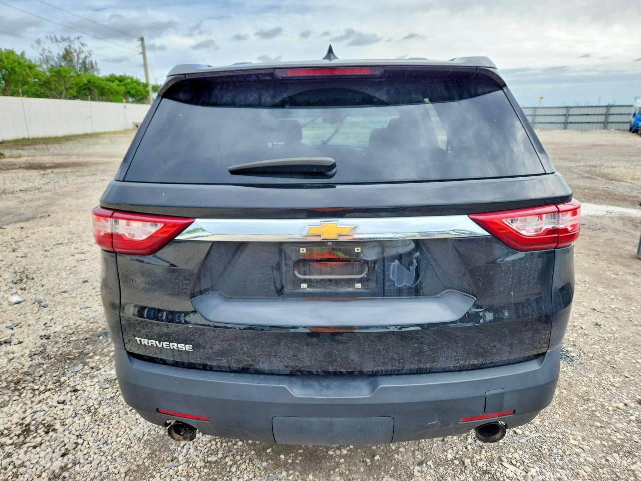 2020 Chevrolet Traverse Ls - zdjęcie 6