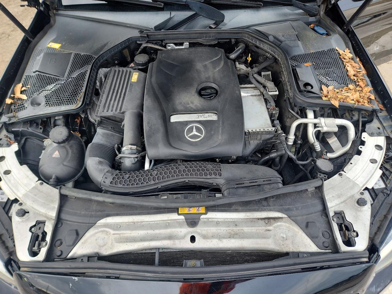 2016 Mercedes-Benz C 300 4Matic - zdjęcie 11