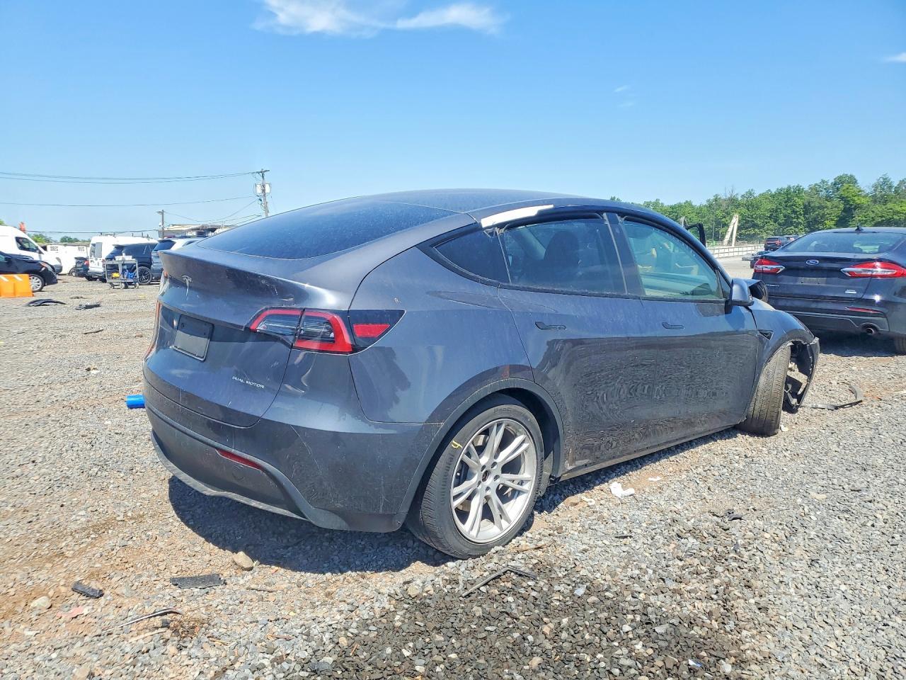 2023 Tesla Model Y - zdjęcie 3
