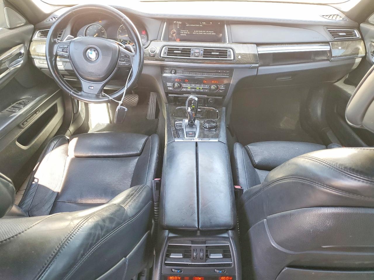2015 BMW 750 Li - zdjęcie 8