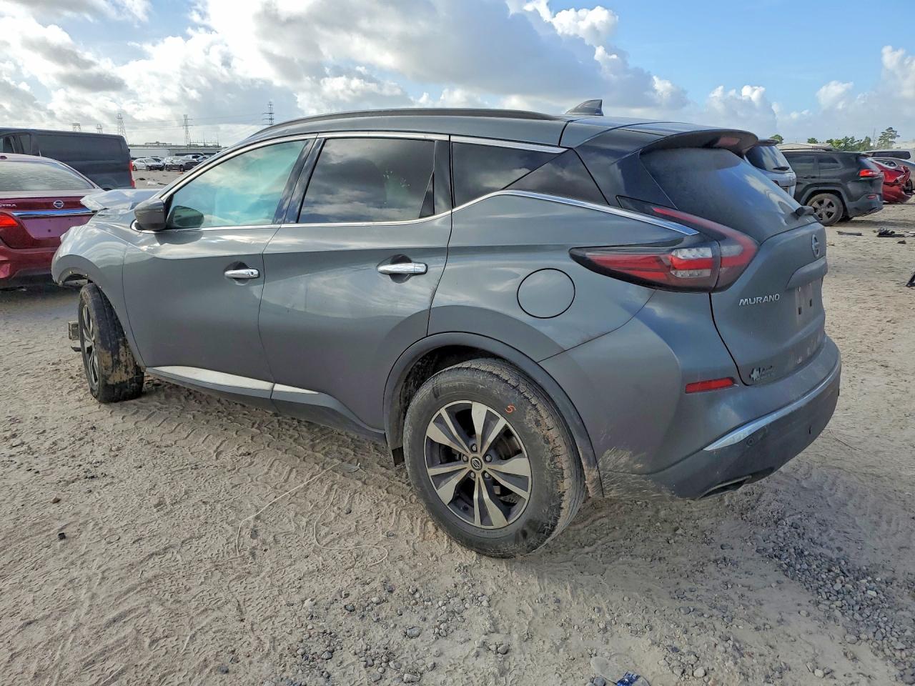 2020 Nissan Murano Sv - zdjęcie 2