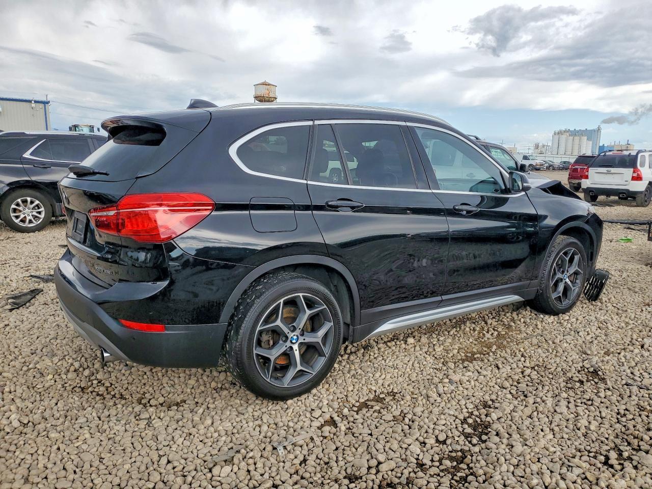 2018 BMW X1 xDrive28I - zdjęcie 3