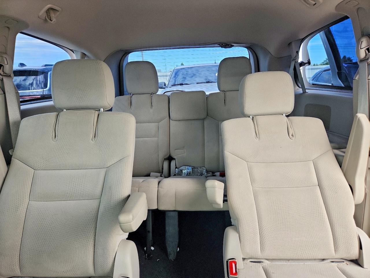 2014 Dodge Grand Caravan Se - zdjęcie 10