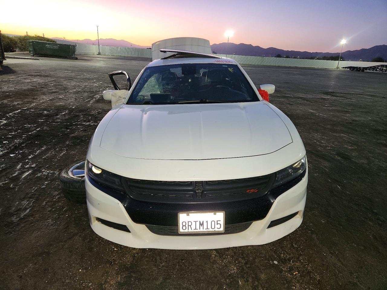 2015 Dodge Charger R/T - zdjęcie 5