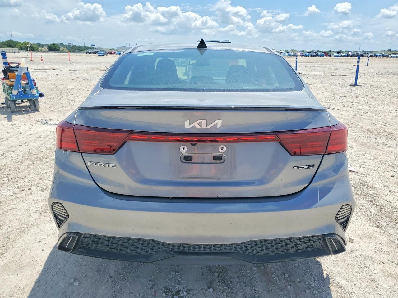 2023 Kia Forte Gt Line - zdjęcie 6